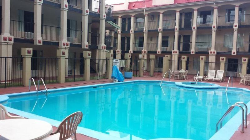 Hotel Super 8 By Wyndham Roseburg Exterior foto